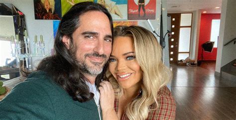 A full timeline of Trisha Paytas and Moses Hacmon's relationship.